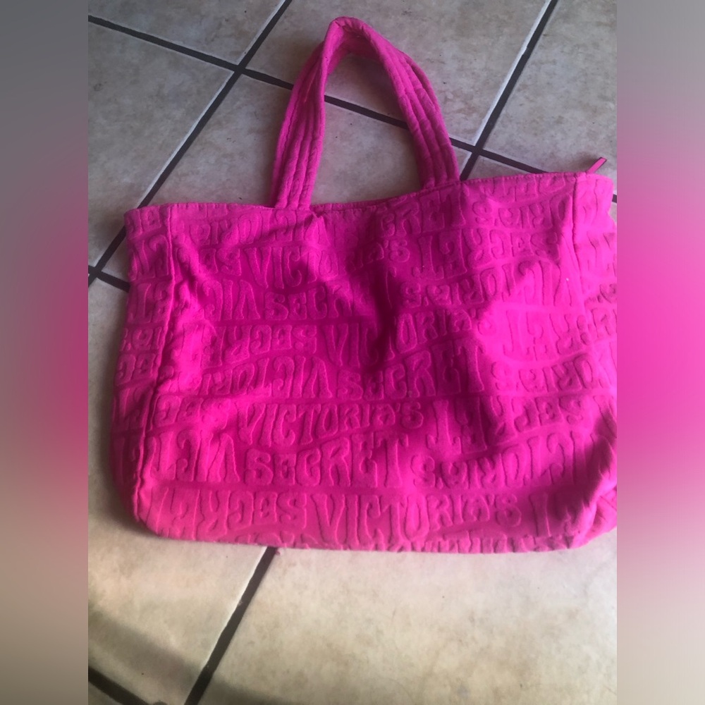 Pink Victoria secret bag